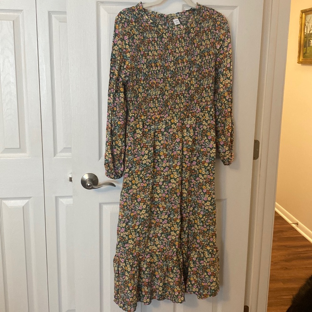 Old Navy smocked midi dress